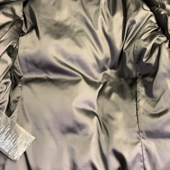 PRADA Size 6 Black Polyamide Quilted Fur Collar Button Down Coat - Picture 7 of 8